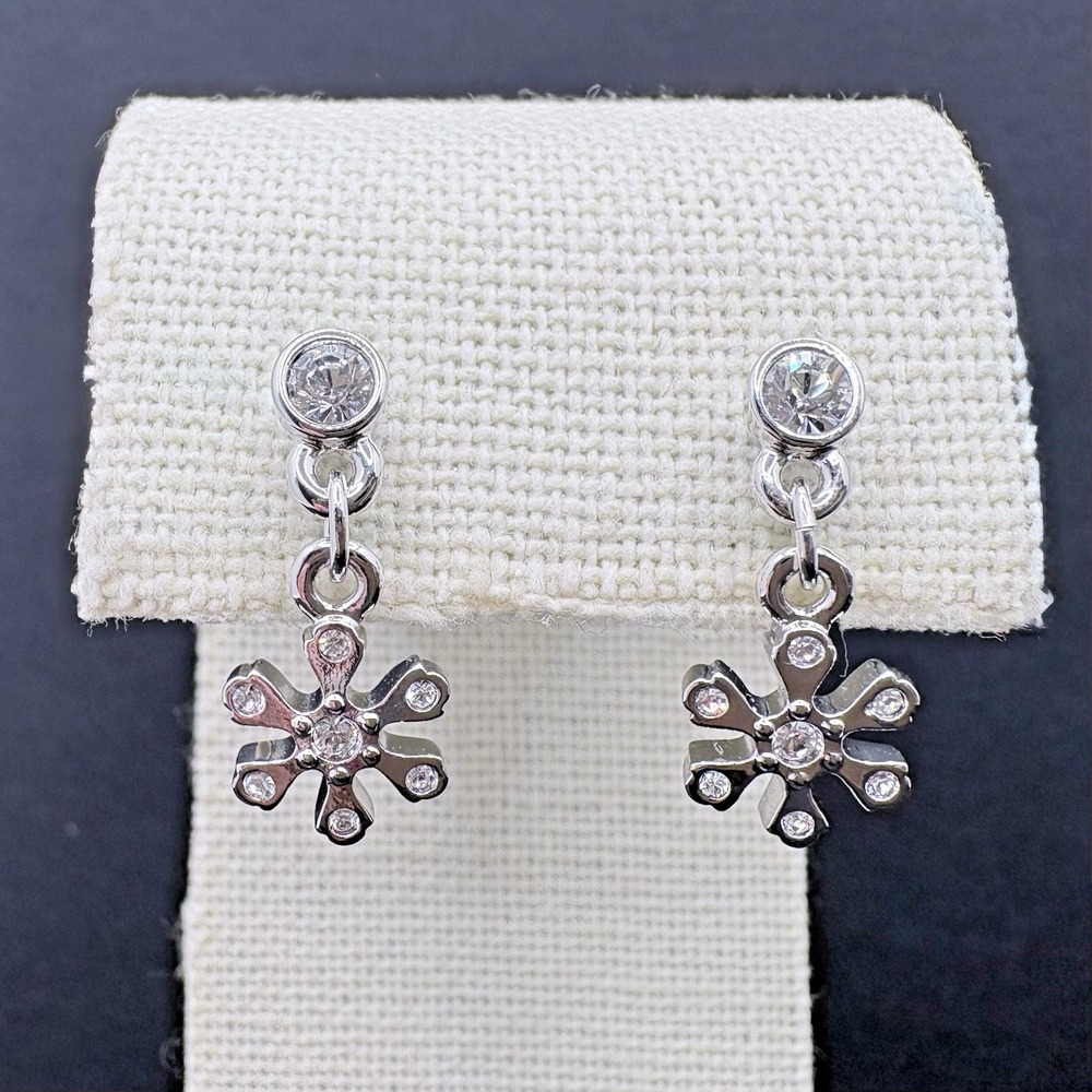 Vintage Swarovski Pavé Crystal Snowflake Earrings Pierced Silver Tone on Card